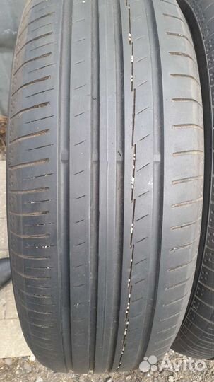 Yokohama E70B 215/65 R17