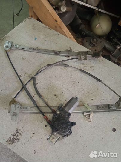Стеклоподъёмник передний правый Citroen xsara I
