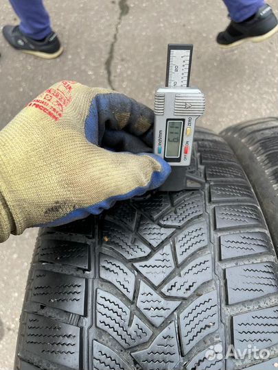 Dunlop Winter Sport 5 215/65 R16 98H