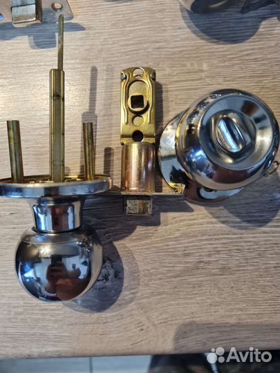 Дверные ручки межкомнатные