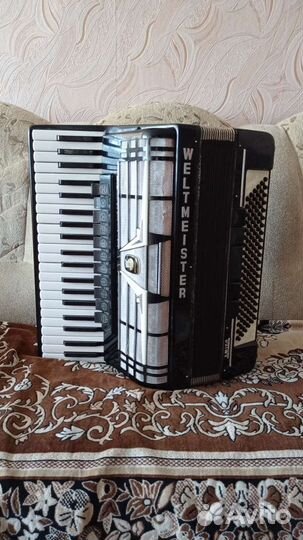 Аккордеон weltmeister amigo