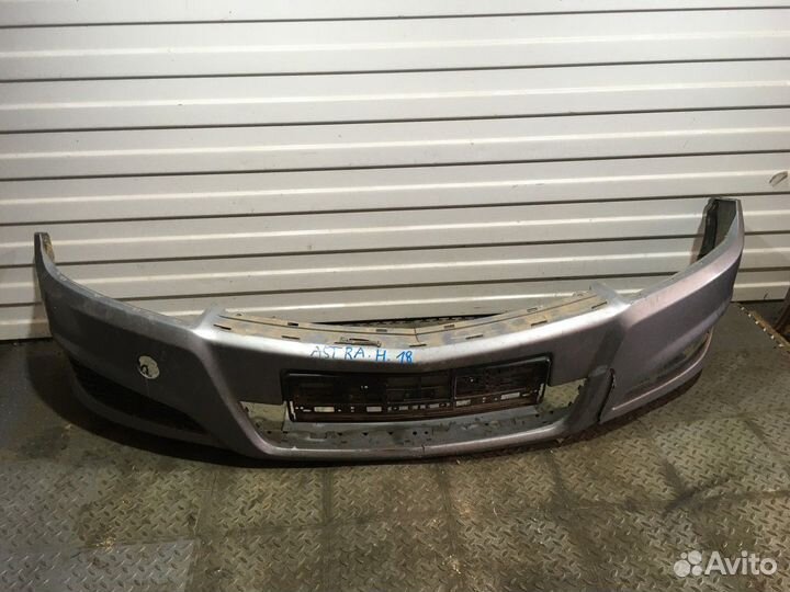 Бампер передний (Opel Astra)
