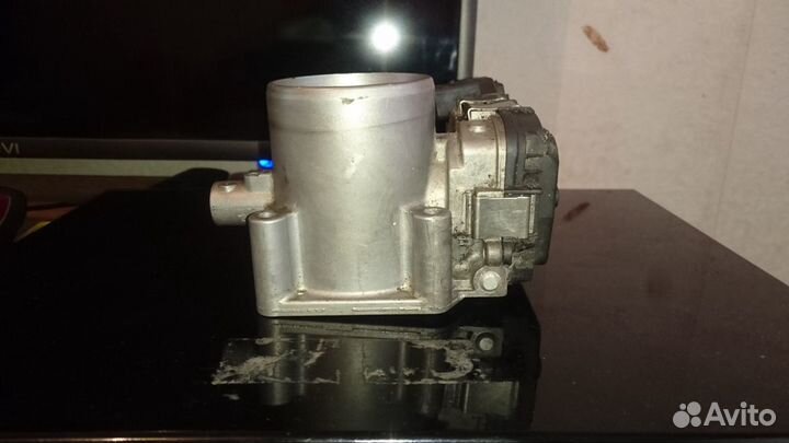 Дросельная заслонка