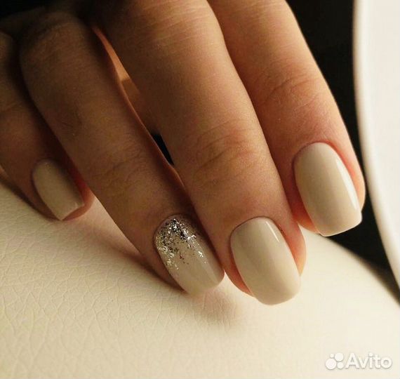Маникюр с покрытием гель-лак