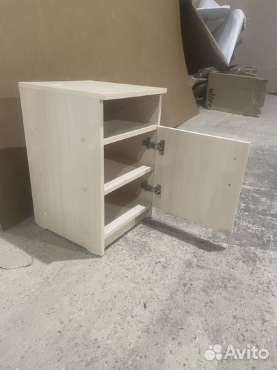 Тумба прикроватная