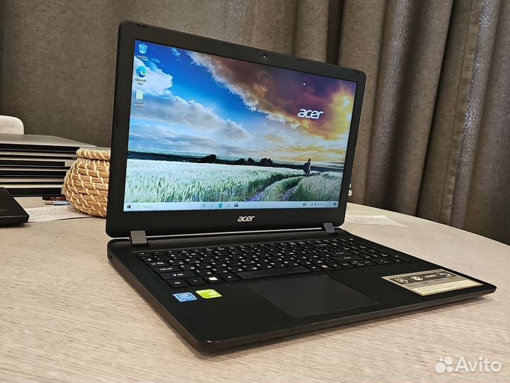 Acer 15 intel 4-ядра 8Gb/256SSD/4Gb 920MX