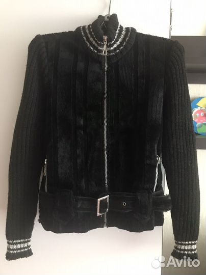 Кофта вязаная