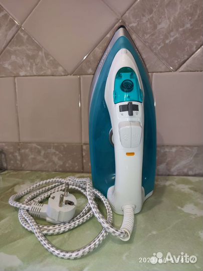 2 утюга Scarlett (Скарлетт)