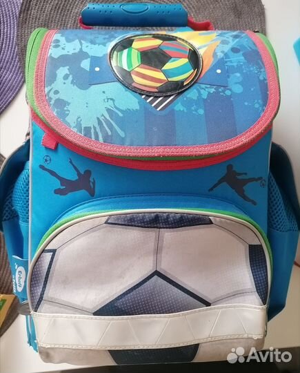 Школьный рюкзак