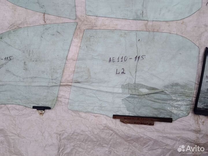 Стекло двери Toyota ae110 ae115