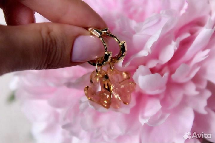 Ассиметричные серьги подвески Swarovski