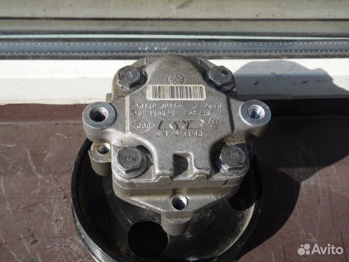 Насос гур гидроусилителя руля Рено Сандеро Логан 2