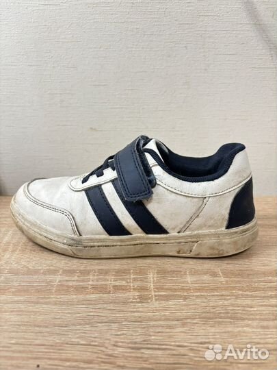 Кроссовки детские размер 32