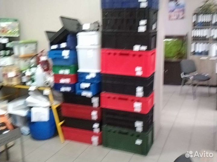 Пластиковые ящики