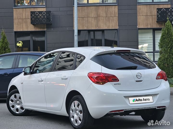 Opel Astra 1.6 AT, 2012, 164 000 км