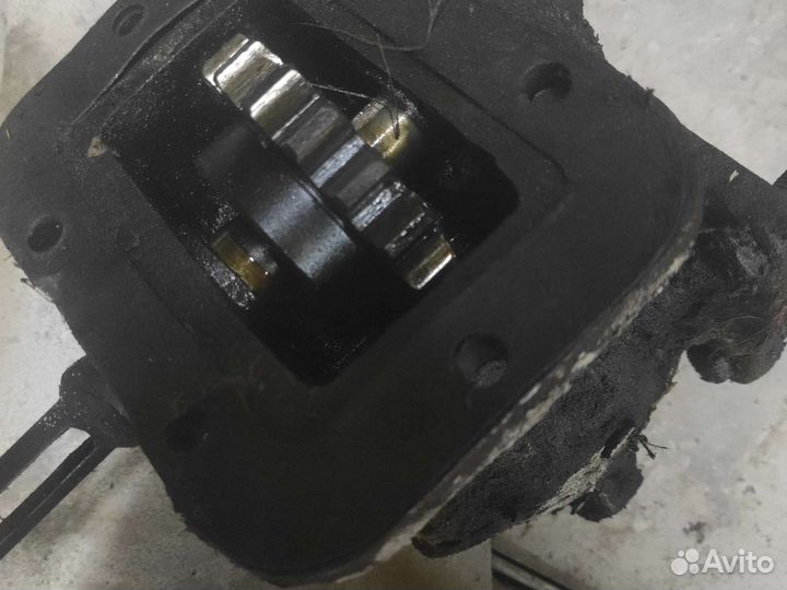 Коробка ЗИЛ130