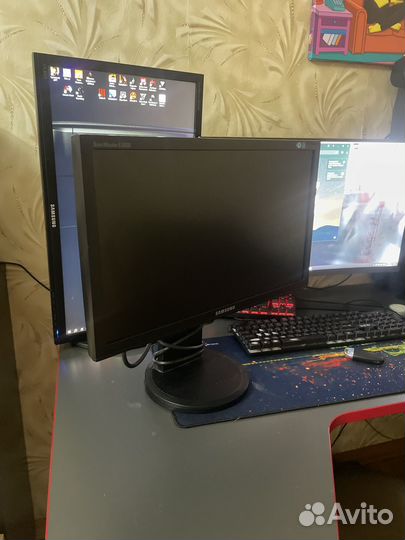 Монитор Samsung 20