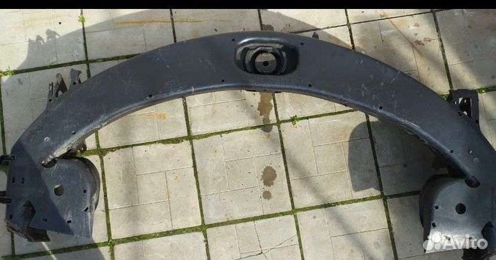 Балка задняя Мерседес В класс w245