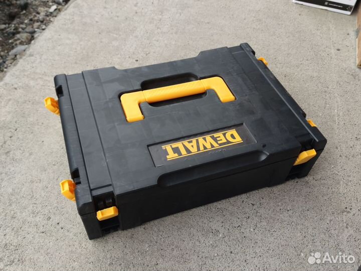 Dewalt 4в1 аккумуляторный набор 36в с 4 акб