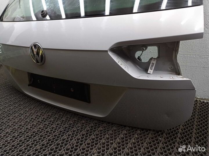 Крышка багажника Volkswagen Tiguan