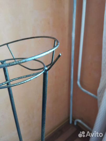 Напольная подставка для растений на 5 шт