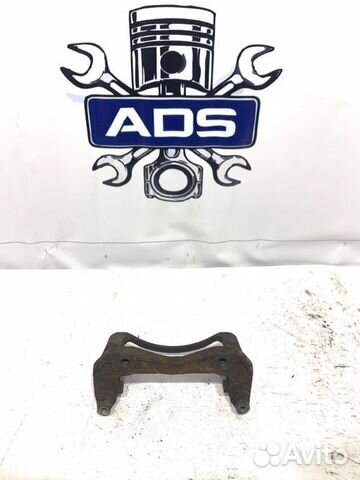 Скоба суппорта передняя Ssangyong Actyon Sports 1