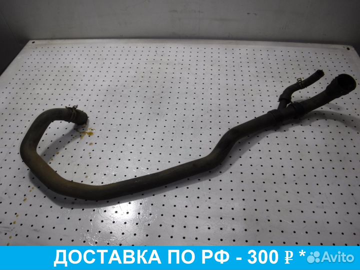 Патрубок радиатора Volvo S60 2