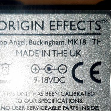 Origin effects Cali76 Педаль-компрессор