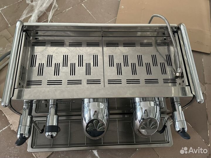 Кофемашина victoria arduino adonis