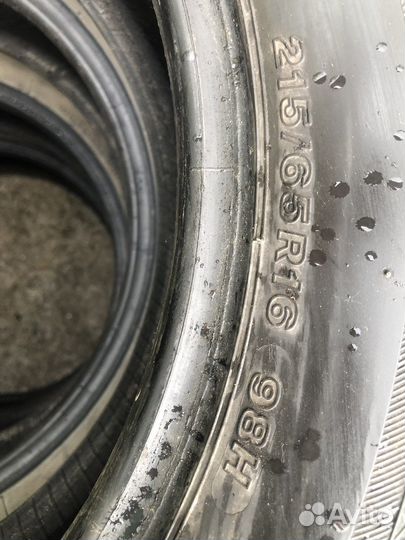 Bridgestone Dueler H/P 215/65 R16