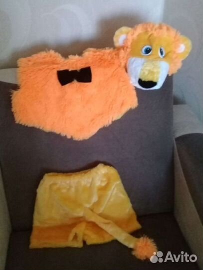 Новогодний костюм льва, львенка