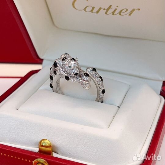 Кольцо Cartier из золота 750 пробы и бриллиантов