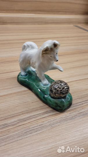 Статуэтка Собака с ёжиком