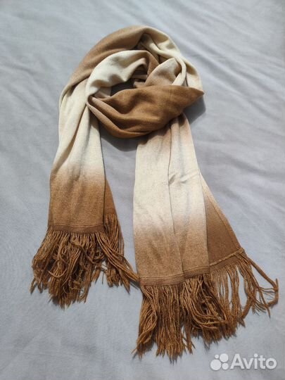 Шарфы платки палантины