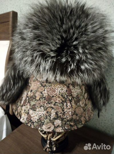 Продам шапку зимнюю
