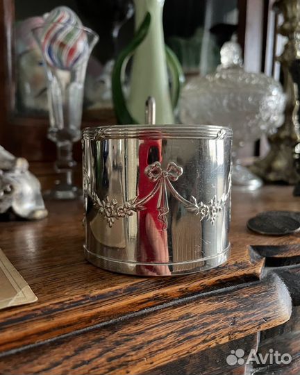 Старинный подстаканник бантики