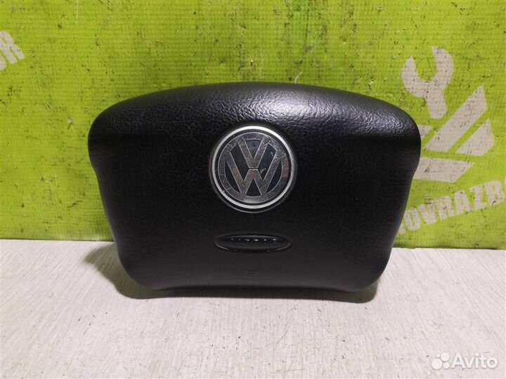Подушка безопасности в руль Фольксваген Пассат Б5