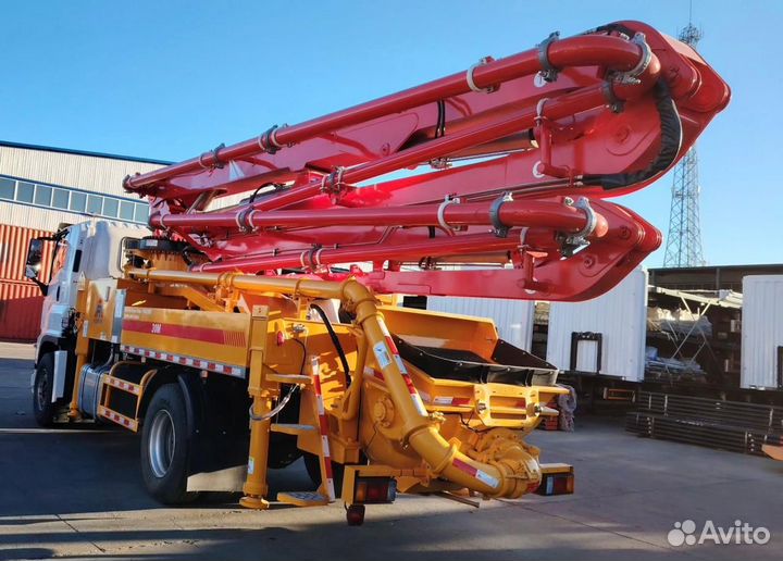 Автобетононасос Isuzu Giga, 2024