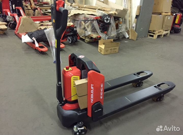 Транспортировщик паллет