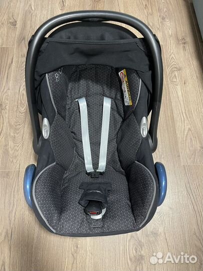 Автолюлька maxi cosi cabriofix + крепления bugaboo