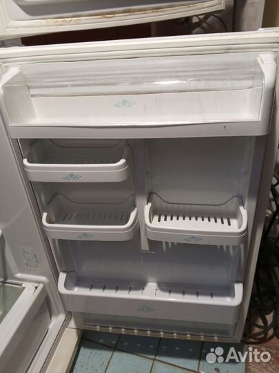 Холодильник рабочий бу stinol