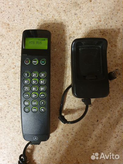 Автомобильный Motorola International 2700 Mercedes