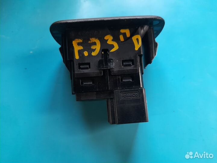 Кнопка стеклоподъемника задняя правая Ford Explore