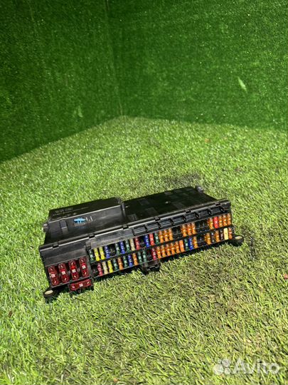 Блок предохранителей range rover 3 l322