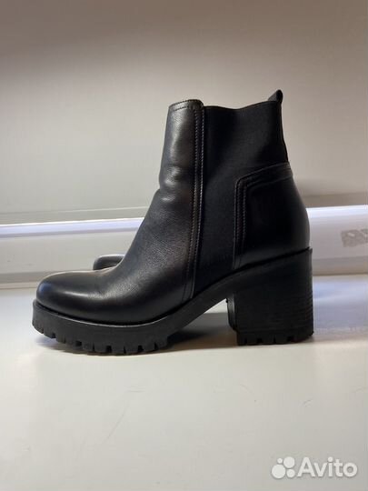 Ботильоны guidi type