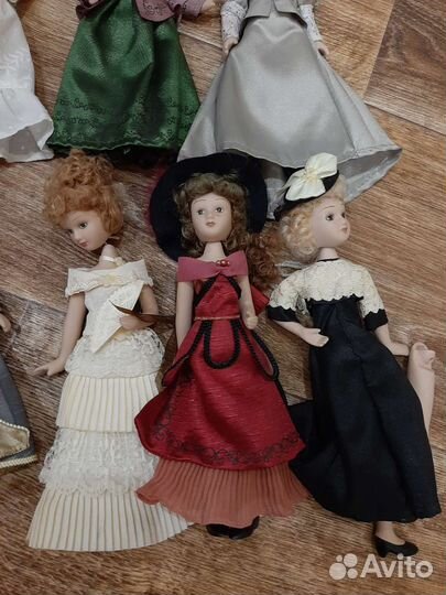 Кукла фарфоровая коллекционная