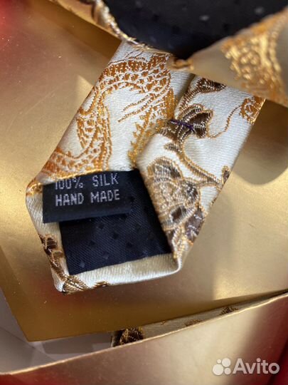 Новый шелковый галстук подарок
