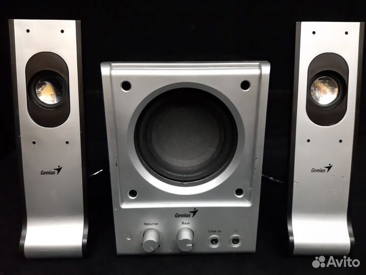 Колонки для компьютера Genius 2.1