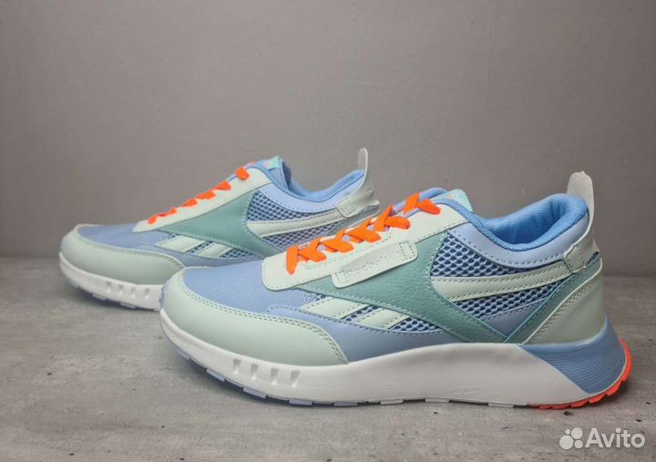 Кроссовки Reebok