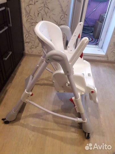 Стульчик для кормления babyton